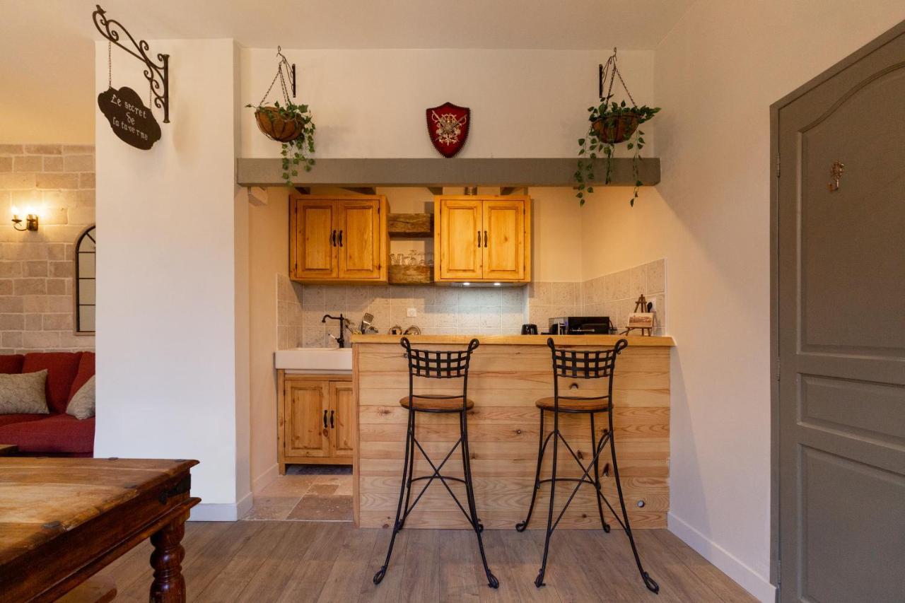 Le Secret De La Taverne - Netflix/Wifi - Chasse Aux Tresor A L'Interieur Каркассонн Екстер'єр фото